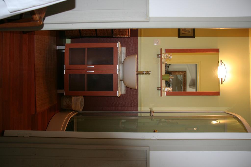 Une Chambre A La Campagne Basse-Goulaine Habitación foto